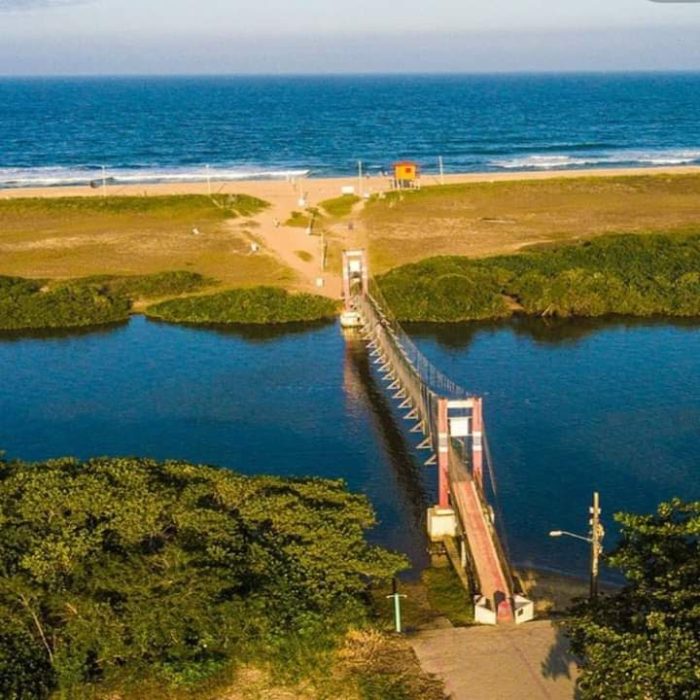 Foto real de Ponte Pênsil Barra do Itapocu - Araquari SC