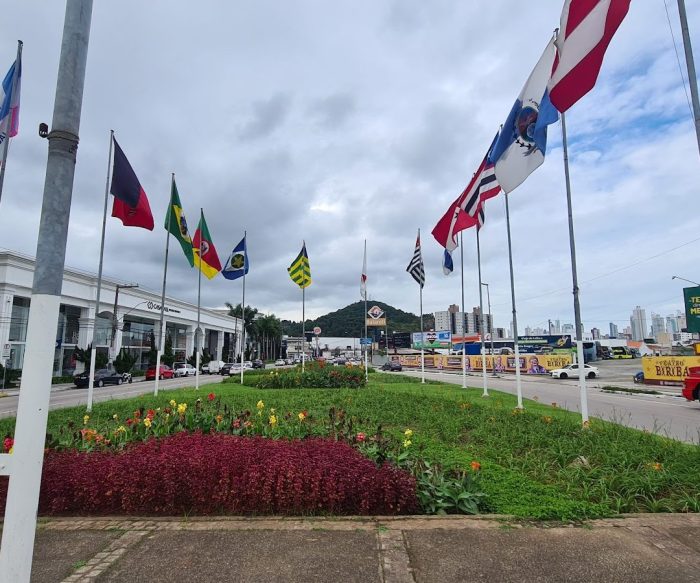 Foto real de Praça das Bandeiras