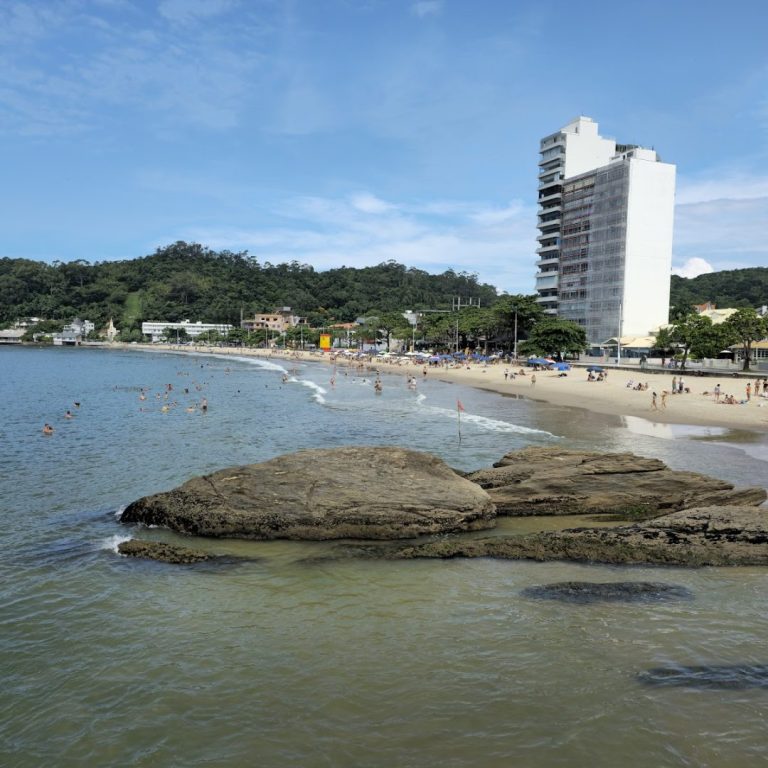Praia de Cabeçudas Itajaí