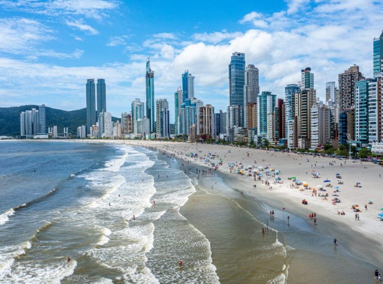 Praia Principal Camboriú
